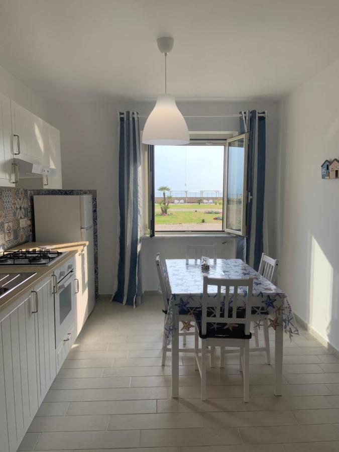 Appartement Edoardo E Franca à Minturno Extérieur photo